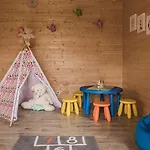 Summer House By The Sea With Bbq And Playroom Holiday home