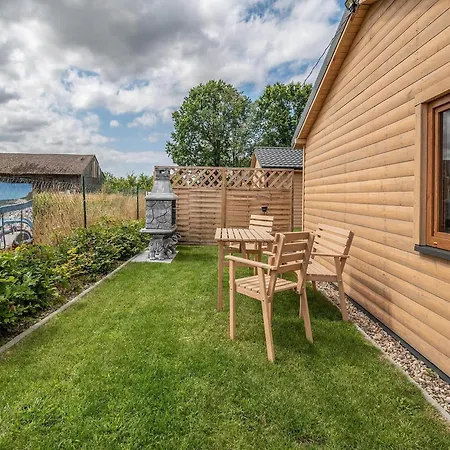 Summer House By The Sea With Bbq And Playroom Świerzno