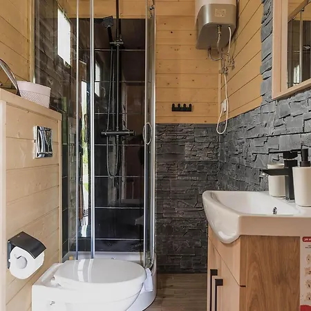 Summer House By The Sea With Bbq And Playroom Vakantiehuis Świerzno